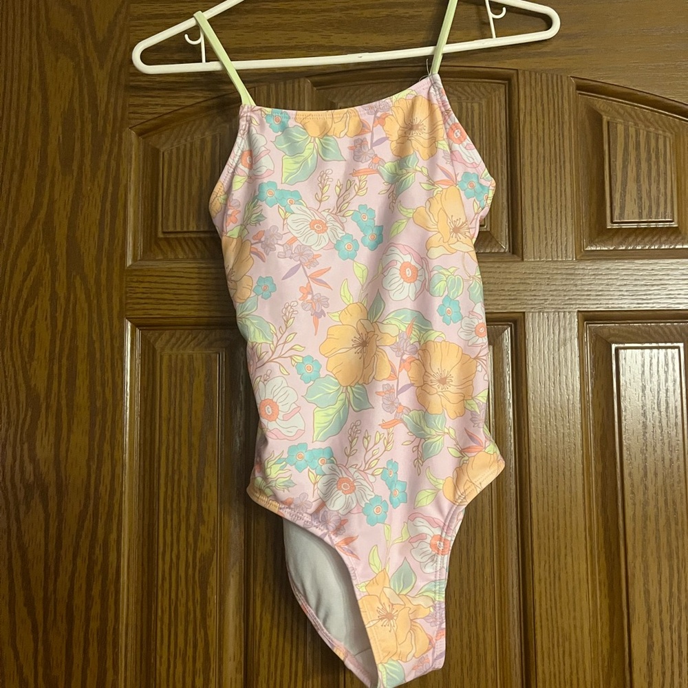 Justice Floral Girls Cute One Piece Swimsuit L 12/14 Swimwear Tie Detail at Back - Picture 10 of 11